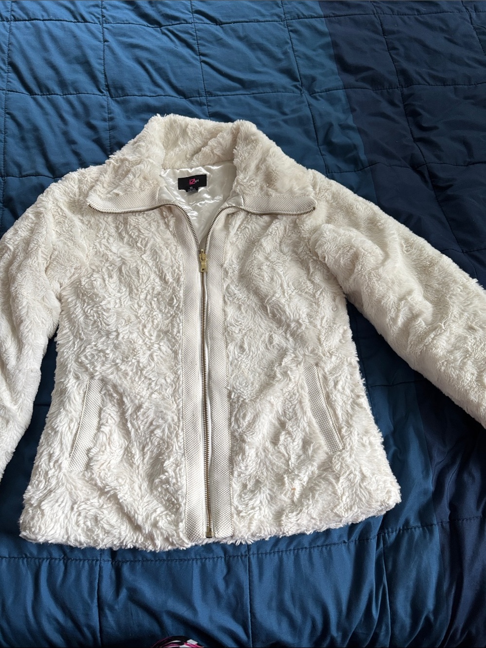 Soft  girls white Faux Fur Zip Jacket  size M